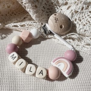 Speenkoord met naam ‘Mila’ regenboog/wit/roze/zalm roze